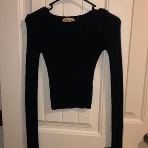 Hollister navy blue cropped sweater !!